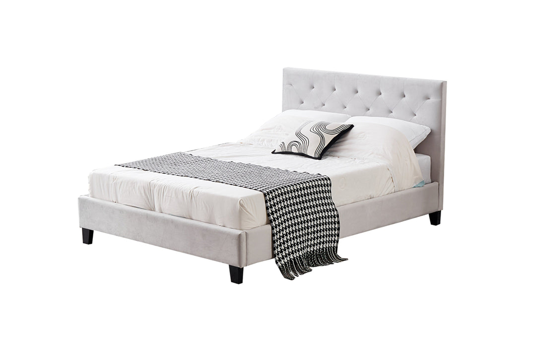 P&F FabSeries Winston Light Grey Velvet Tufted Bed - Double